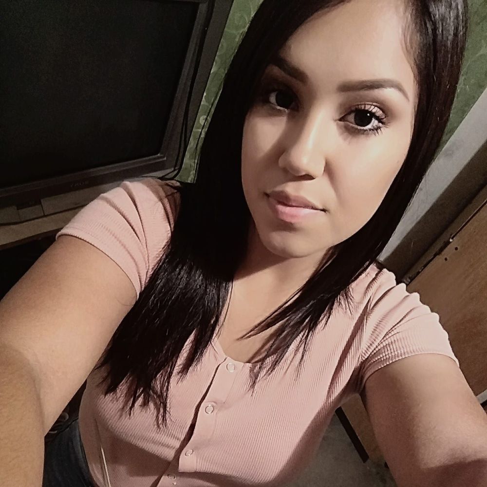 Meet your Posher, Adriana